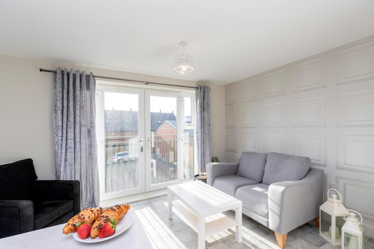 Avery House 1 - One Bedroom With Outdoor Terrace دارلينجتون المظهر الخارجي الصورة